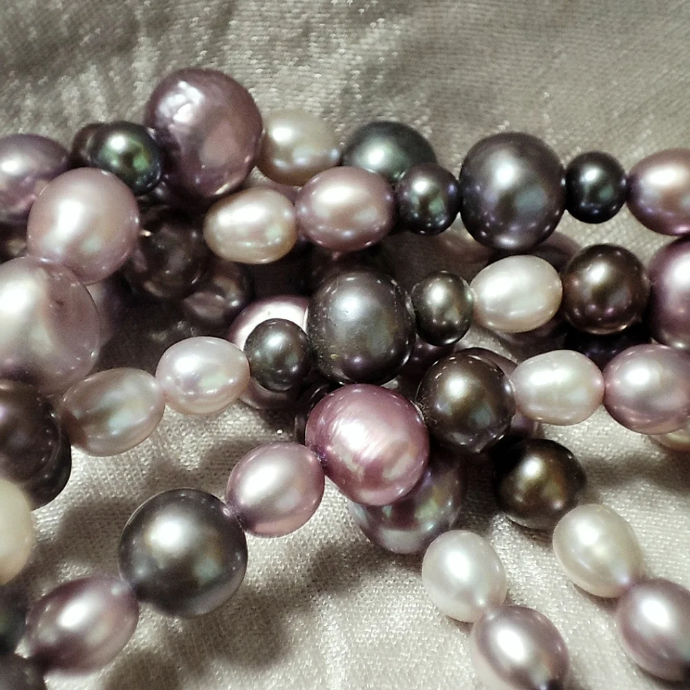Peacock Freshwater Glass Pearls Gray Purple Lavender Cream Long Strand Necklace